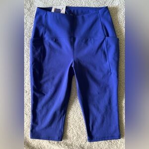 Spyder Women’s Active Capri Leggings Purple/Blue Size Large New with Tags